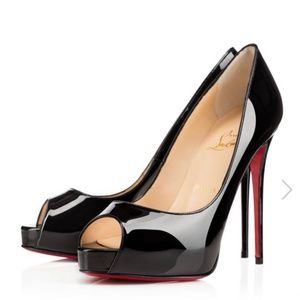 Christian Louboutin Very Prive Pumps